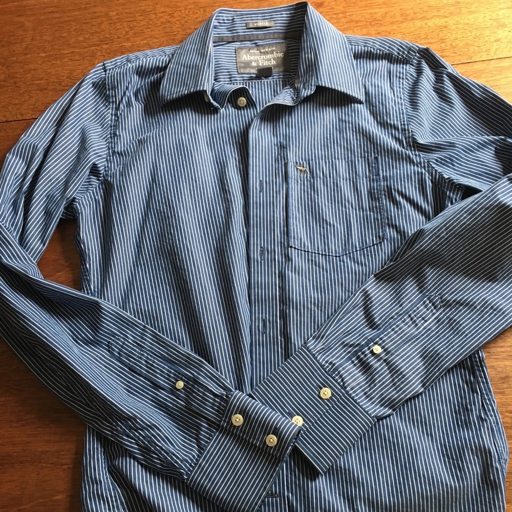 Abercrombie & Fitch men’s shirt 👔